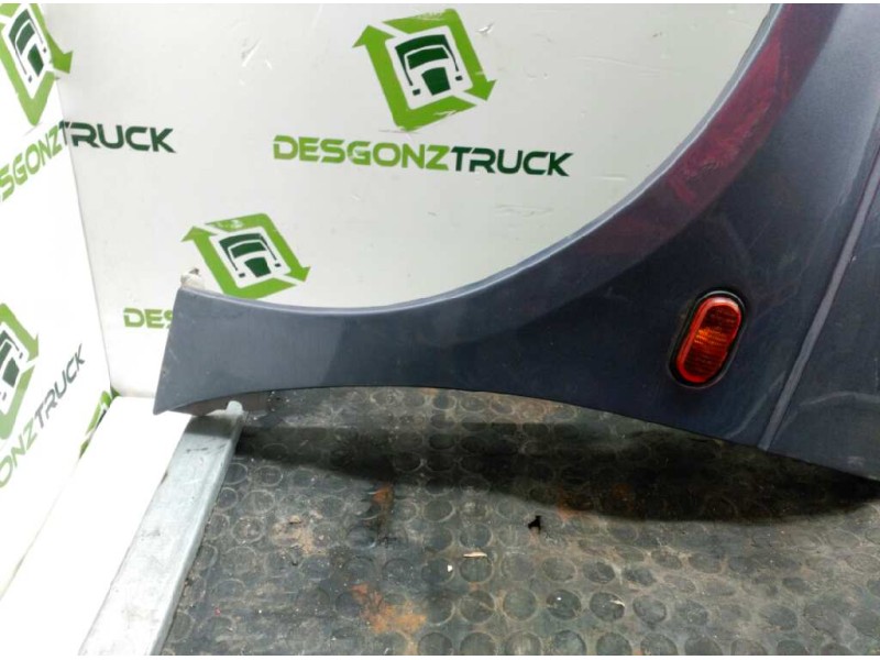 Recambio de aleta delantera izquierda para renault megane i scenic (ja0) 1.9 d alize referencia OEM IAM   