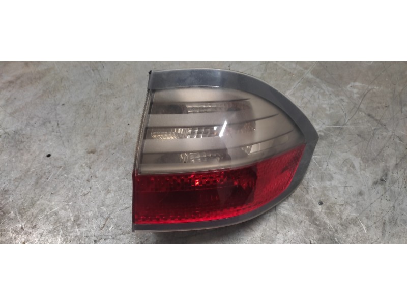 Recambio de piloto trasero derecho para ford s-max (ca1) titanium referencia OEM IAM   4 PINS