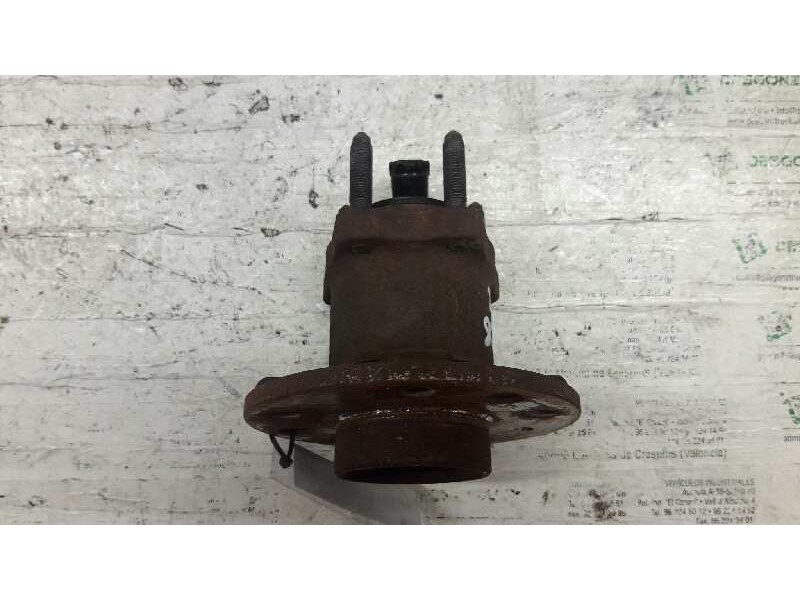 Recambio de buje trasero izquierdo para opel zafira b 1.9 cdti referencia OEM IAM   