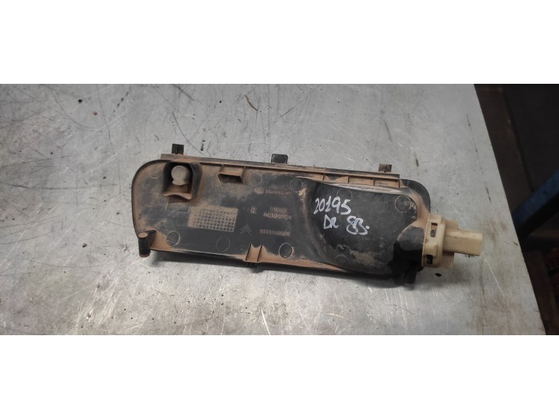 Recambio de faro antiniebla trasero derecho para citroën c4 grand picasso exclusive referencia OEM IAM 9653548680  