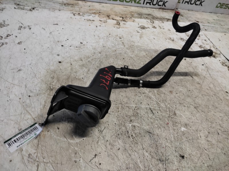 Recambio de deposito de direccion para audi a4 berlina (8e) 1.9 tdi referencia OEM IAM 8E0422373B  