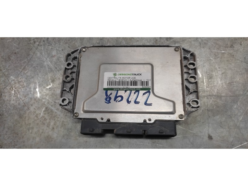 Recambio de centralita motor uce para renault scenic ii authentique referencia OEM IAM 8200321263 8200687138 