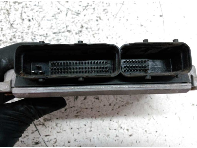 Recambio de centralita motor uce para opel vectra b berlina referencia OEM IAM 90508576 0261001631 