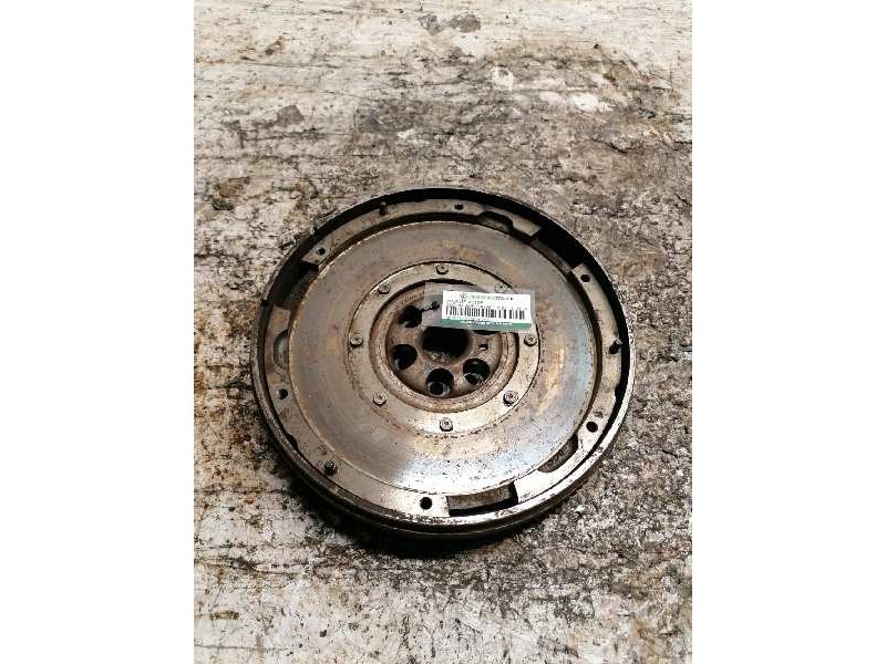 Recambio de volante motor para audi a4 berlina (8e) 1.9 tdi referencia OEM IAM   