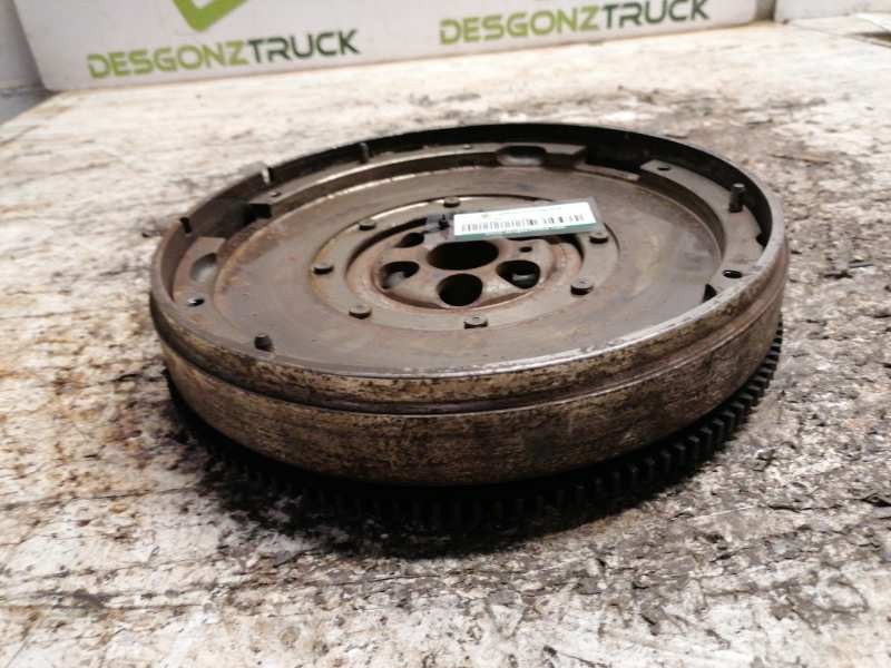 Recambio de volante motor para audi a4 berlina (8e) 1.9 tdi referencia OEM IAM   