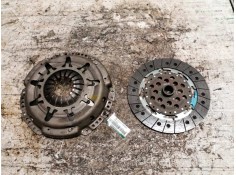 Recambio de kit embrague para nissan almera (n16/e) acenta referencia OEM IAM 30100AU600 30210AW405 