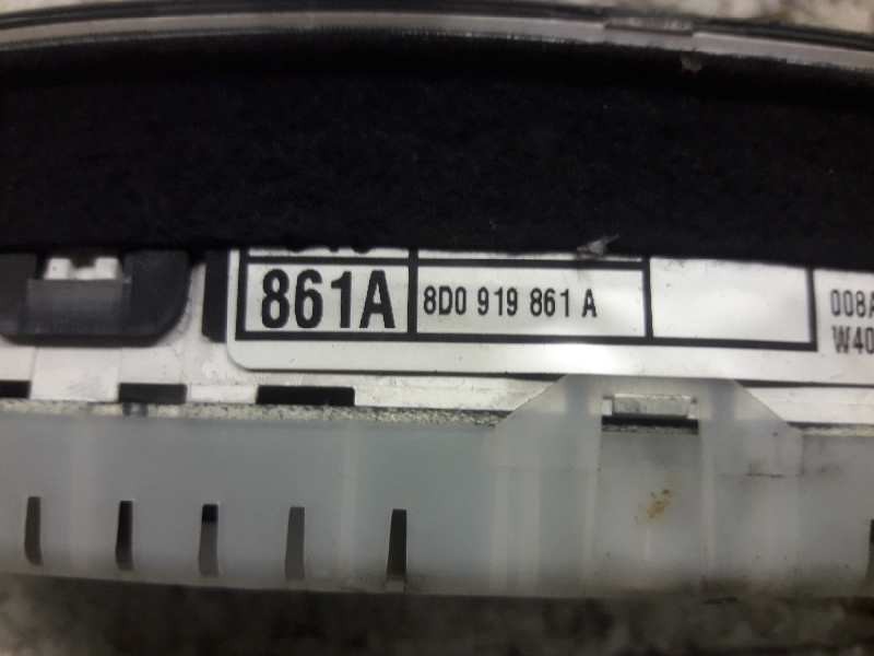 Recambio de cuadro instrumentos para audi a4 berlina (b5) 2.5 tdi referencia OEM IAM 8D0919861A  