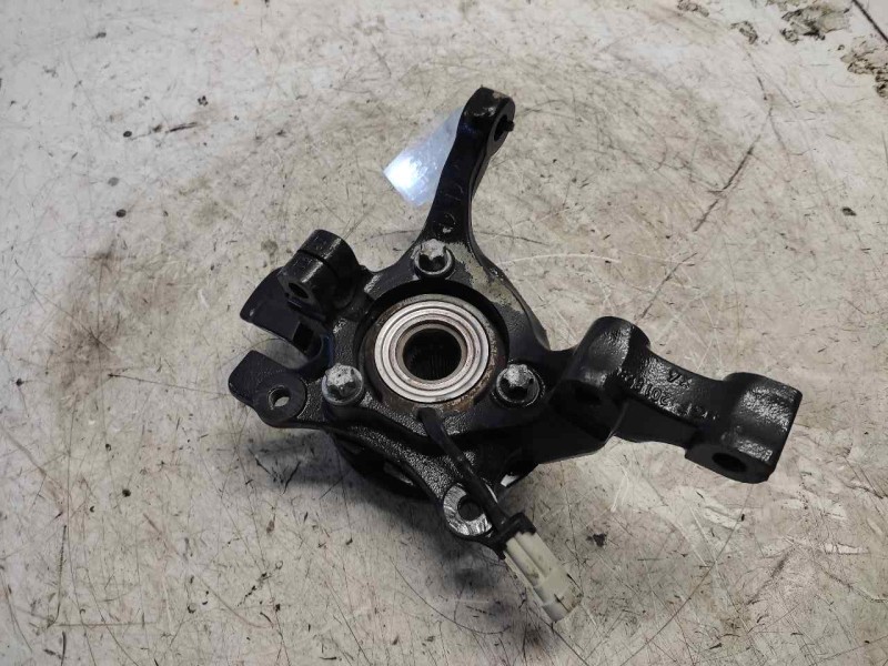 Recambio de mangueta delantera izquierda para opel zafira a elegance referencia OEM IAM 90498803  