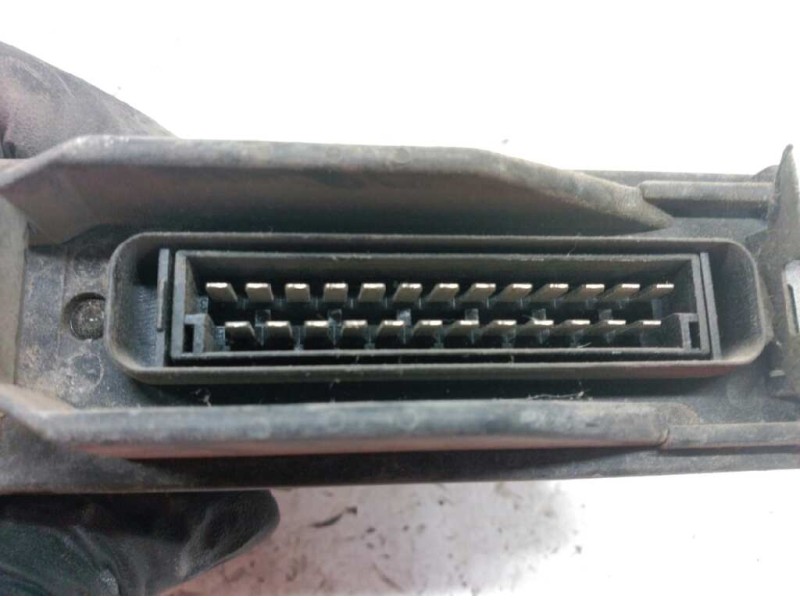 Recambio de centralita motor uce para opel kadett e 1.6 referencia OEM IAM 5WK6221 90340026 