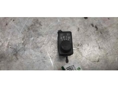 Recambio de boton regulacion de faros para nissan terrano/terrano.ii (r20) aventura referencia OEM IAM 251900F000 4 PINS 