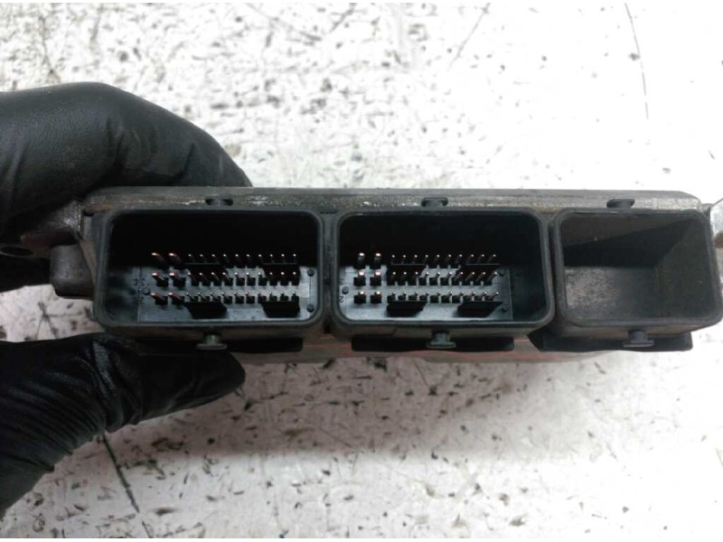 Recambio de centralita motor uce para citroën saxo 1.5 d furio referencia OEM IAM 0281001839 9630059880 