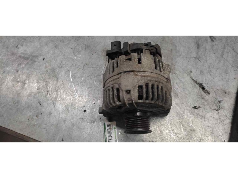 Recambio de alternador para seat ibiza (6k1) select referencia OEM IAM 037903025M 0124325013 14V 90A BOSCH