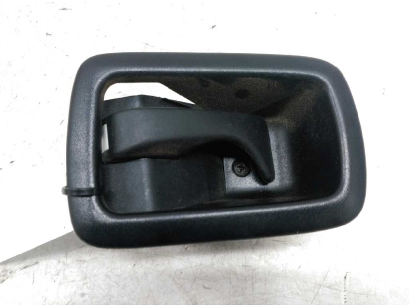 Recambio de maneta interior trasera derecha para ford fiesta berlina ghia referencia OEM IAM   