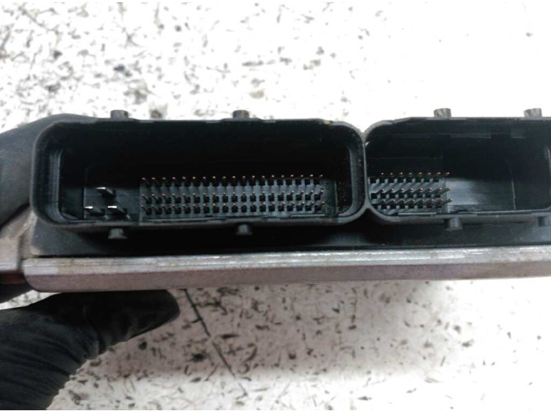 Recambio de centralita motor uce para opel astra g berlina referencia OEM IAM 96562574 0281001674 28SA3227