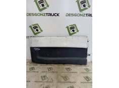 Recambio de moldura trasera cabina para iveco trucks stralis ad 190s43 referencia OEM IAM DERECHA  