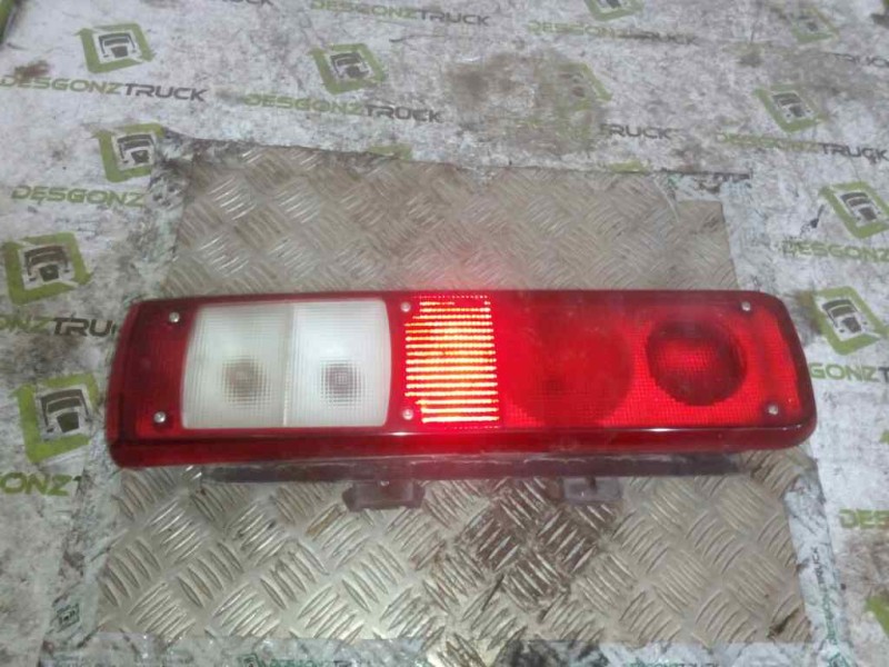 Recambio de piloto trasero izquierdo para volvo fh xxx fg 4x2 low corto referencia OEM IAM   