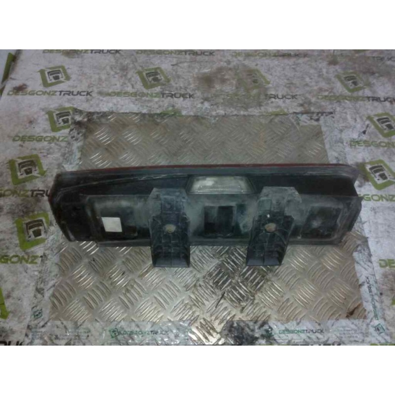 Recambio de piloto trasero izquierdo para volvo fh xxx fg 4x2 low corto referencia OEM IAM   