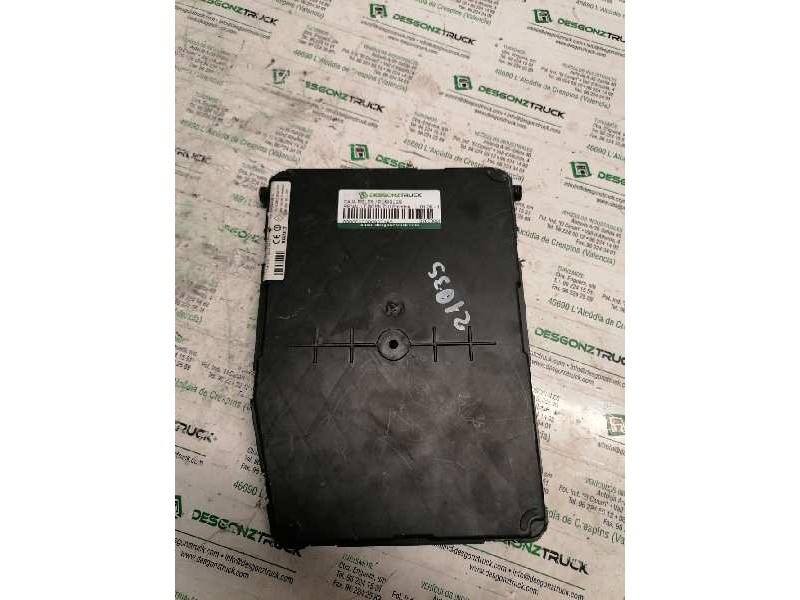 Recambio de caja reles / fusibles para renault scenic ii emotion referencia OEM IAM 8200309693 S118400310L 