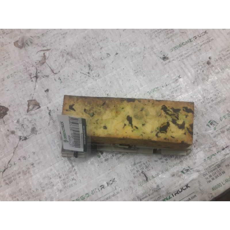 Recambio de luz interior para renault laguna ii (bg0) authentique referencia OEM IAM 8200033830 5 PINS DELANTERA