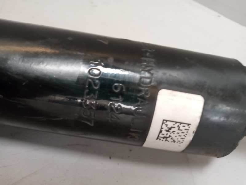 Recambio de brazo elevacion cabina para man tgx 18.xxx 12.4 diesel referencia OEM IAM 81417236124 81417236138 