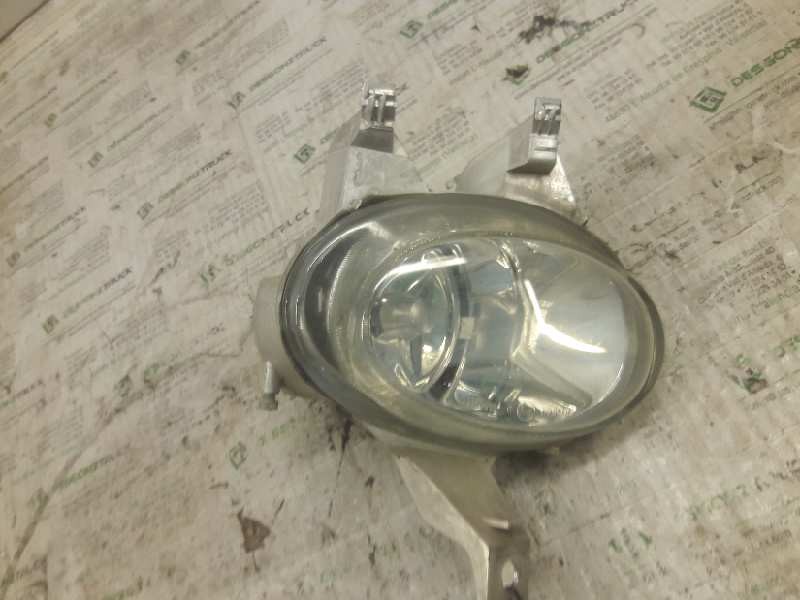 Recambio de faro antiniebla derecho para peugeot 206 sw xs referencia OEM IAM 9628733980  