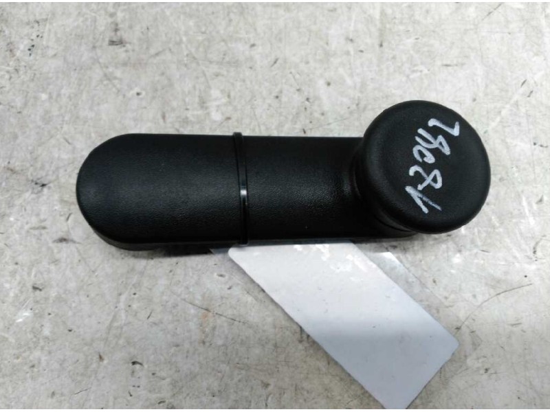 Recambio de maneta elevalunas trasera derecha para opel zafira a blue line referencia OEM IAM 142479 90433453 