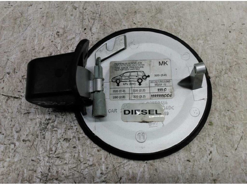 Recambio de tapa exterior combustible para opel zafira a blue line referencia OEM IAM 5806143 5806143 