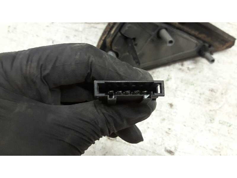 Recambio de retrovisor izquierdo para volkswagen golf iii berlina (1h1) s referencia OEM IAM   