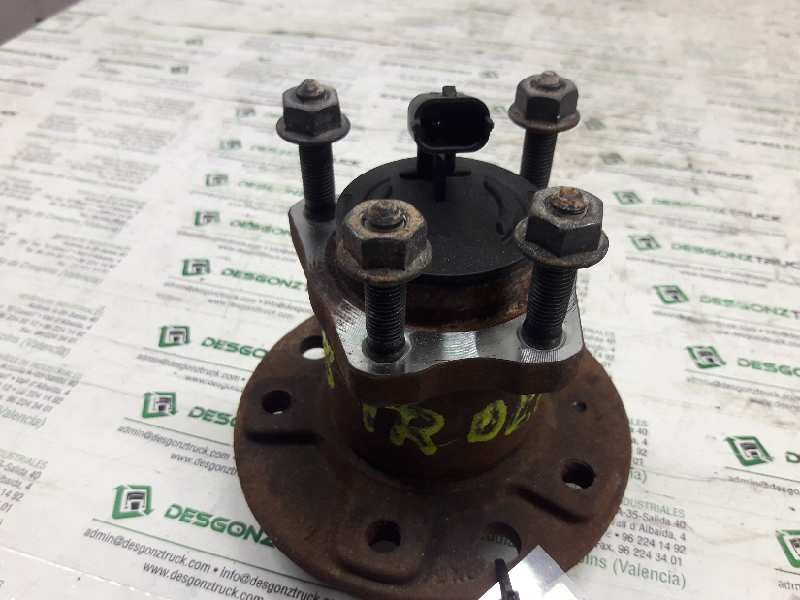 Recambio de buje trasero derecho para opel astra h berlina cosmo referencia OEM IAM   