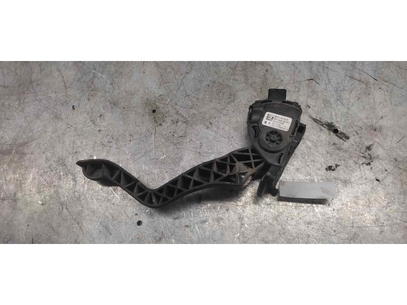 Recambio de potenciometro pedal para peugeot 207 xs pack referencia OEM IAM 9681530380 6PV00908301 5 PINS