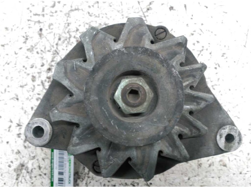 Recambio de alternador para peugeot 205 berlina 1.4 generation referencia OEM IAM 9930621 0120489393 