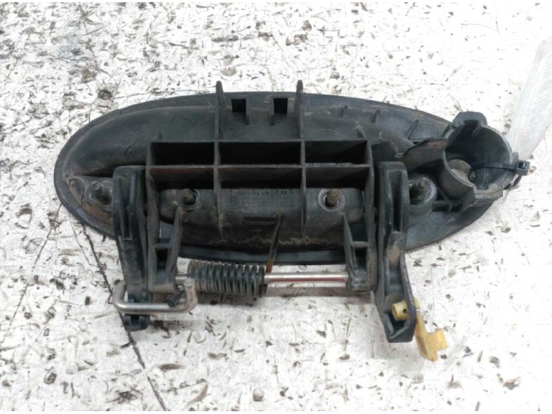 Recambio de maneta exterior delantera izquierda para renault laguna (b56) 1.8 anade referencia OEM IAM 7700821373  