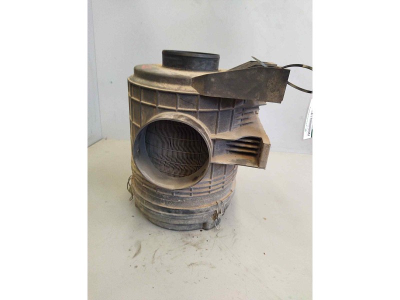 Recambio de filtro aire para renault midlum 4.2 diesel referencia OEM IAM 5010315820  