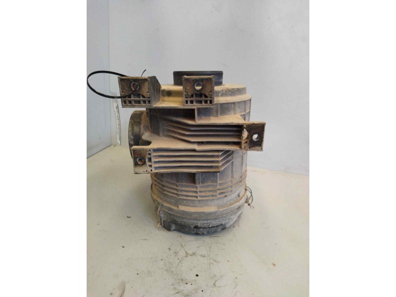 Recambio de filtro aire para renault midlum 4.2 diesel referencia OEM IAM 5010315820  