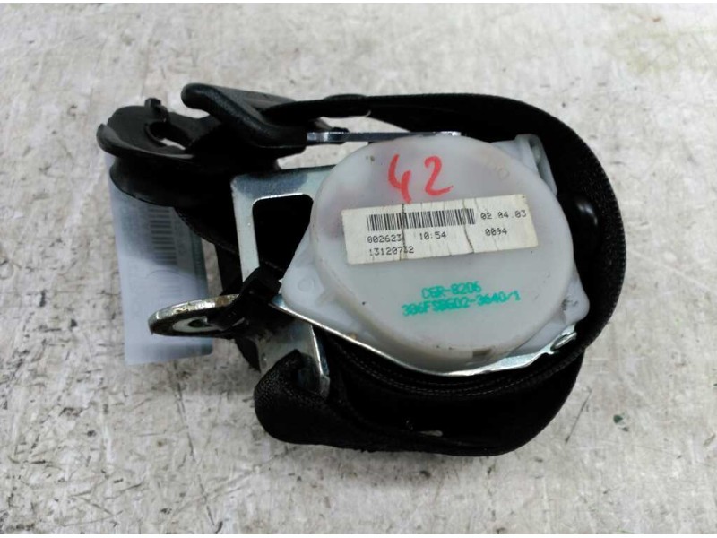 Recambio de cinturon seguridad trasero derecho para opel zafira a blue line referencia OEM IAM   