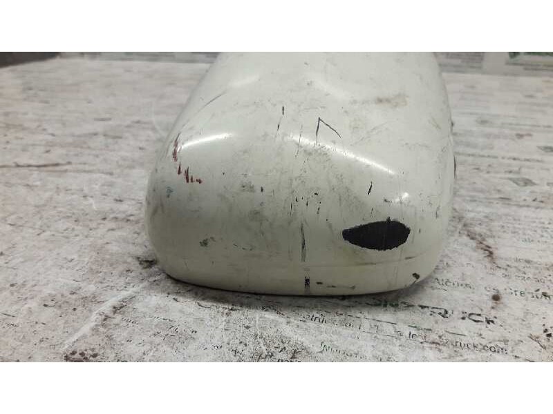 Recambio de retrovisor izquierdo para ford escort berlina c referencia OEM IAM   