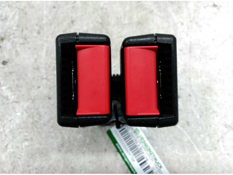 Recambio de enganche de cinturon trasero para opel zafira a blue line referencia OEM IAM   