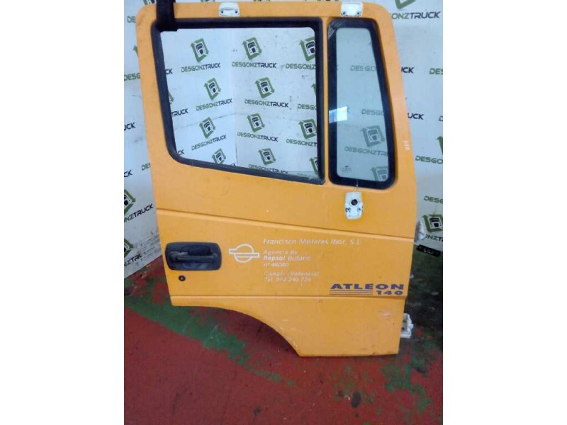 Recambio de puerta delantera derecha para nissan trucks atleon 140 referencia OEM IAM   