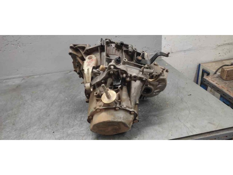 Recambio de caja cambios para citroën berlingo 1.9 diesel referencia OEM IAM 20TE22  