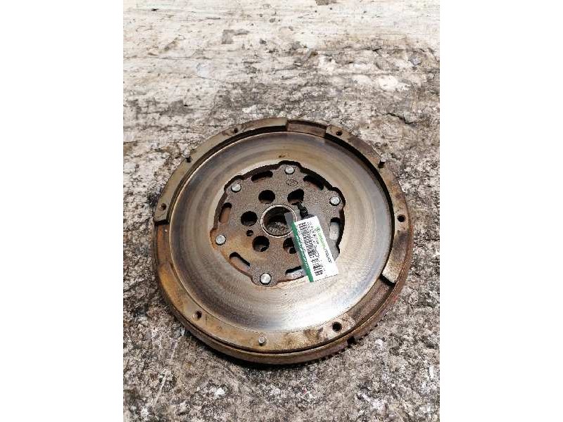 Recambio de volante motor para citroën c4 lim. seduction referencia OEM IAM   