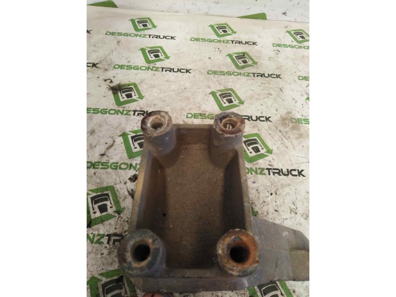 Recambio de peldaño izquierdo para daf serie 95 xf .xxx 12.6 diesel referencia OEM IAM  SOPORTE ALUMINIO 