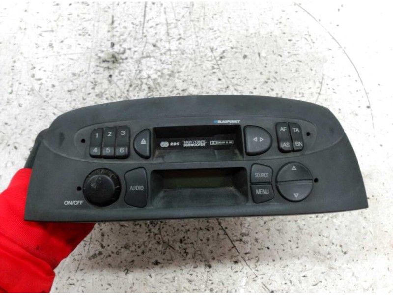 Recambio de sistema audio / radio cd para fiat punto berlina (176) 60 cult referencia OEM IAM 021420 BP9374Y4731054 