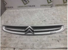 Recambio de rejilla delantera central para citroën xsara picasso 1.6 16v exclusive referencia OEM IAM 9632099177  