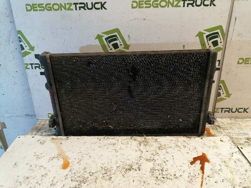 Recambio de radiador agua para volkswagen golf iv berlina (1j1) básico referencia OEM IAM 1J0121253P  