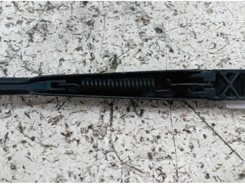 Recambio de brazo limpia delantero izquierdo para seat ibiza (6k1) free sky referencia OEM IAM 6K1955408F  