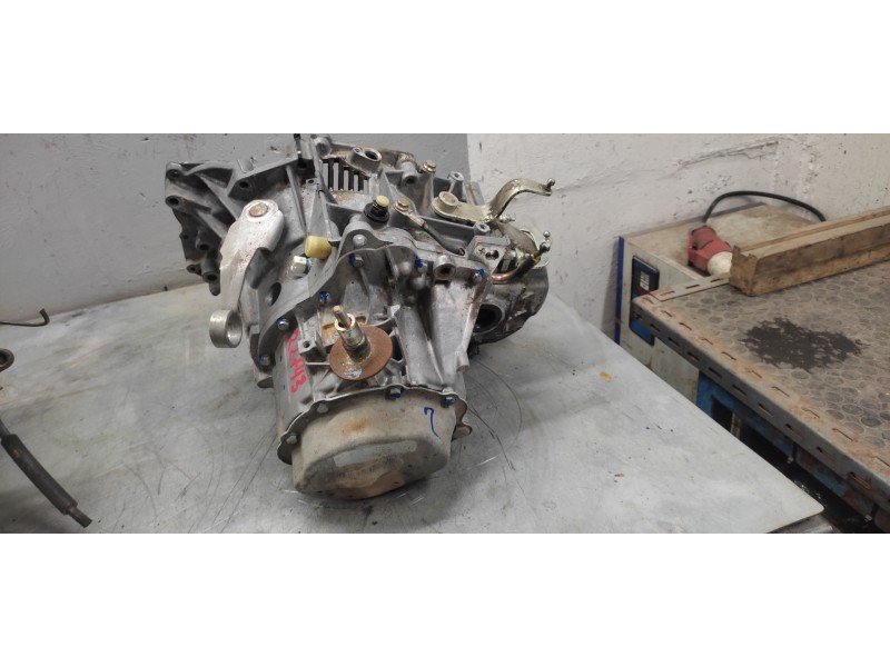 Recambio de caja cambios para citroën xsara break 1.9 d sx referencia OEM IAM 20TA87  