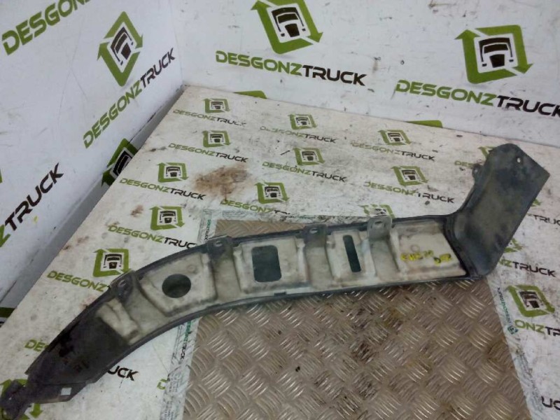 Recambio de paso rueda derecho para nissan cabstar 01.04  cabina simple cabina individual referencia OEM IAM   