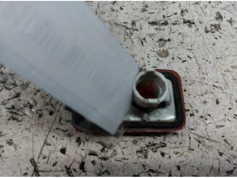 Recambio de piloto lateral derecho para tata telcosport referencia OEM IAM   