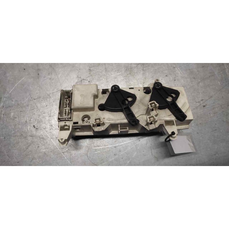 Recambio de mando calefaccion / aire acondicionado para renault megane i scenic (ja0) 1.9dti alize referencia OEM IAM 102042  