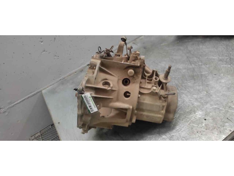 Recambio de caja cambios para citroën xantia berlina 1.9 d armonia referencia OEM IAM 20CM37  